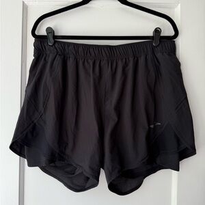 Brooks Black Athletic Shorts Lightweight Breathable Design